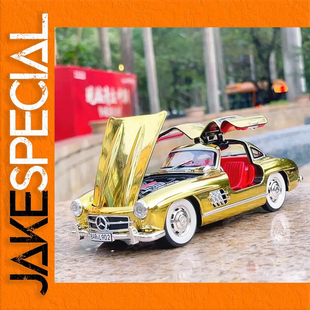 Mercedes-Benz 300SL 1:24 Gold Alloy Model 1 Mercedes-Benz 300SL 1:24 Gold Alloy Model