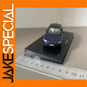 Volkswagen Old Passat B5 Diecast Model 1:43