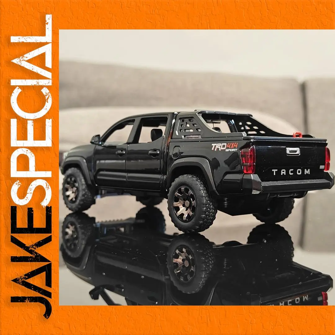 1:32 Scale Toyota Tacoma TRO Pickup Model 1 1:32 Scale Toyota Tacoma TRO Pickup Model