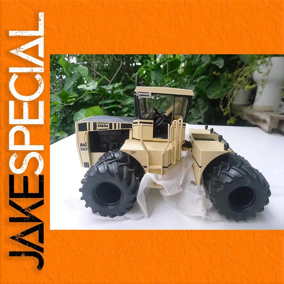 Big Bud 525/84 1:32 Scale Diecast Model 1 Big Bud 525/84 1:32 Scale Diecast Model