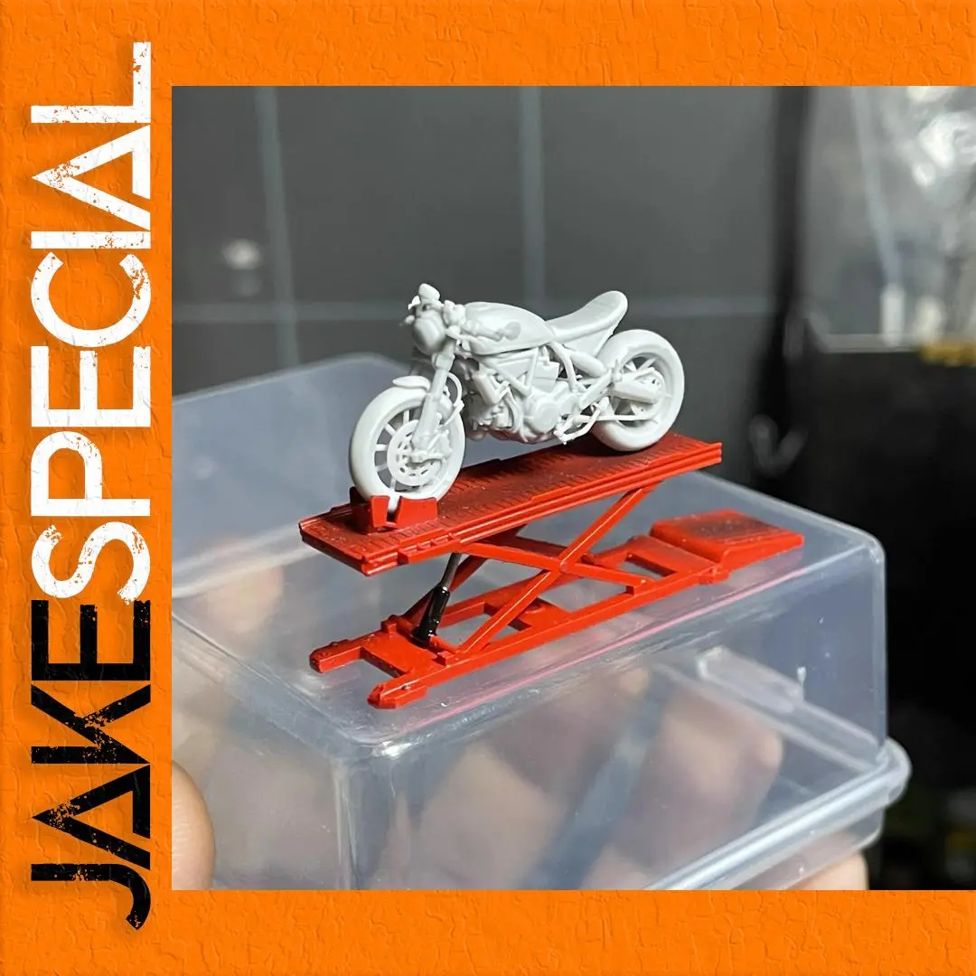 1/64 Motorcycle Lift Diorama Model with Bike 1 1/64 Motorcycle Lift Diorama Model with Bike