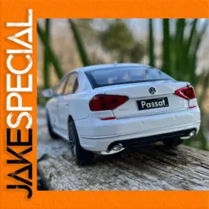 1:32 Scale Volkswagen Passat Magotan Model