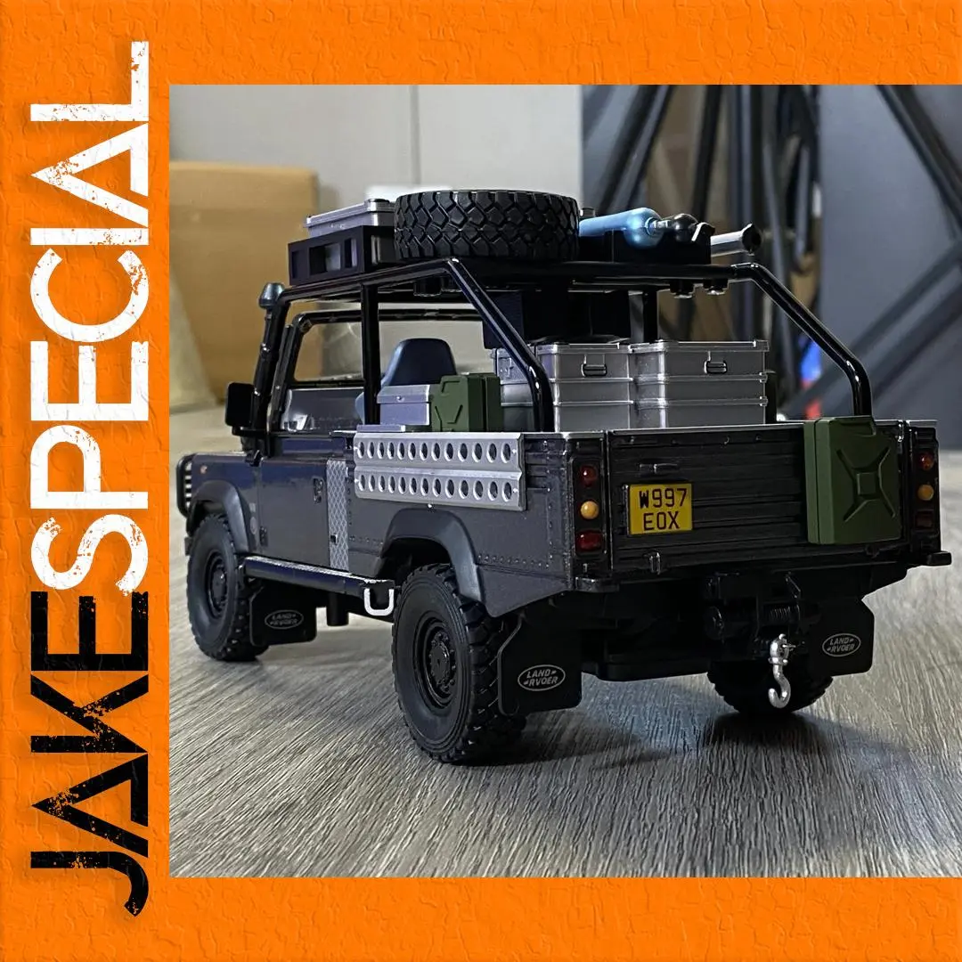 1:24 Land Rover Defender 90 Diecast Model 1 1:24 Land Rover Defender 90 Diecast Model