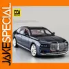 CCA 1:24 BMW i7 G70 M70L Diecast Model