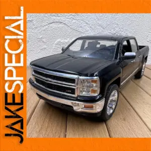 Chevy 2014 Silverado 1:24 Diecast Model