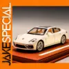 1:24 Scale Metal Die-Cast Sports Car Model