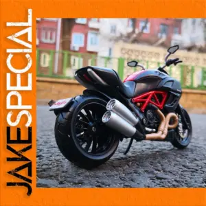 Ducati Diavel Carbon 1:12 Scale Diecast Model