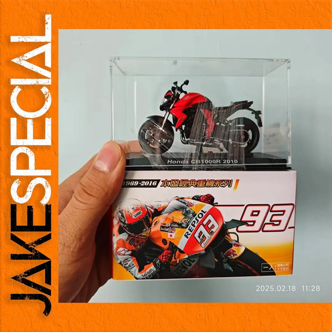 Diecast Model Car Set - BMW, Toyota, Benz, Forklift 1 Diecast Model Car Set - BMW, Toyota, Benz, Forklift