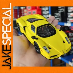 Enzo Sports Car Model 1:32 Scale Diecast