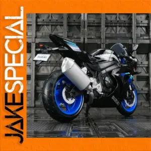 CCA 1:12 Suzuki GSX-R1000 Diecast Model
