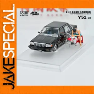 1:64 Scale Toyota Crown Low Suspension Model Car