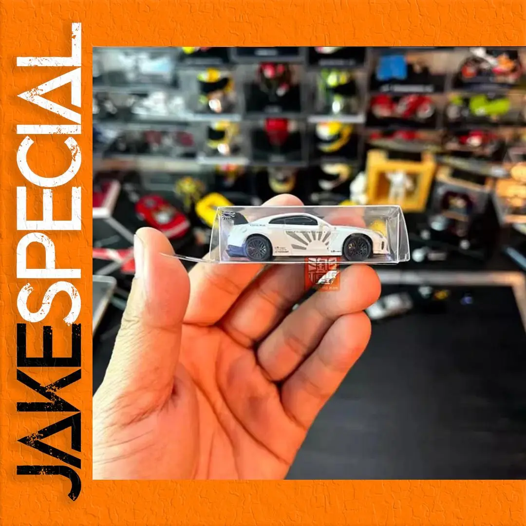 GTR R34 Alloy Car Model 1:87 Scale 1 GTR R34 Alloy Car Model 1:87 Scale