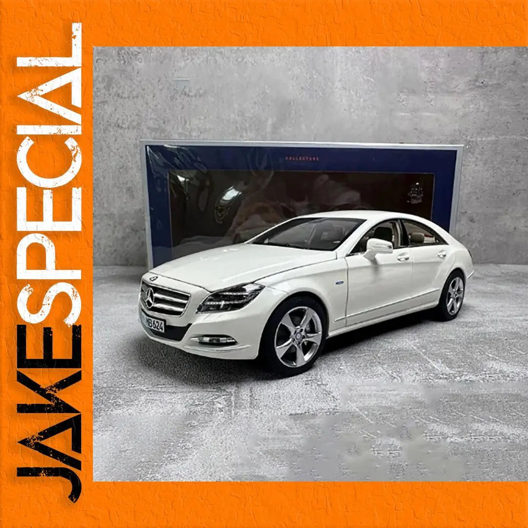 NOREV 1:18 Scale CLS Hunting Car Model 1 NOREV 1:18 Scale CLS Hunting Car Model
