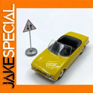 DINKY TOYS 1:43 Peugeot 504 Cabriolet Model