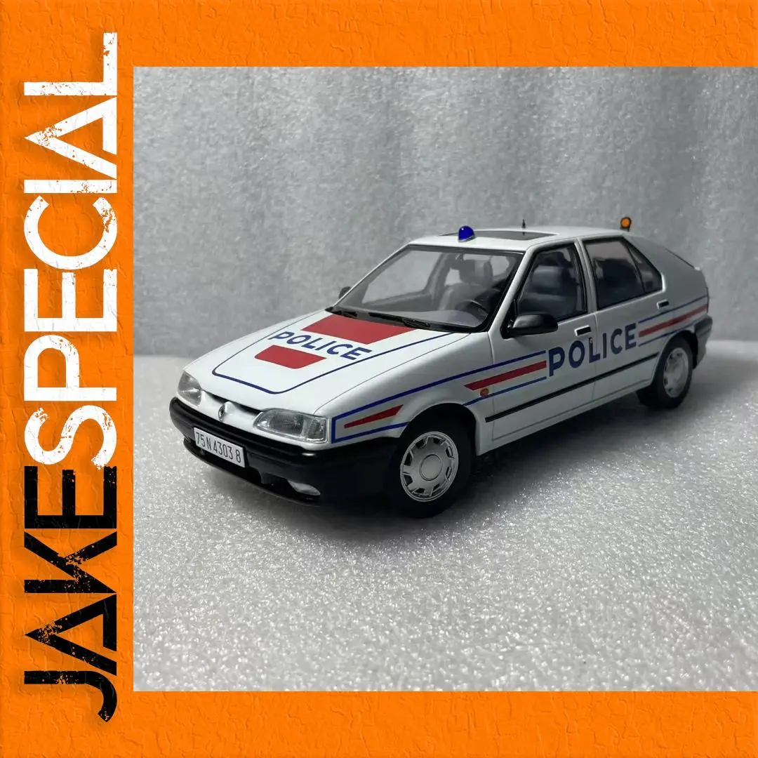 1/18 Scale Renault 19 Police Car Model 1 1/18 Scale Renault 19 Police Car Model