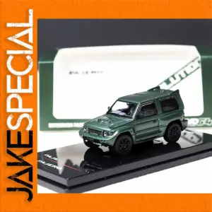 Mitsubishi Pajero Diecast Model 1:64 Scale