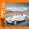 1:32 Scale Classic Car Model in White