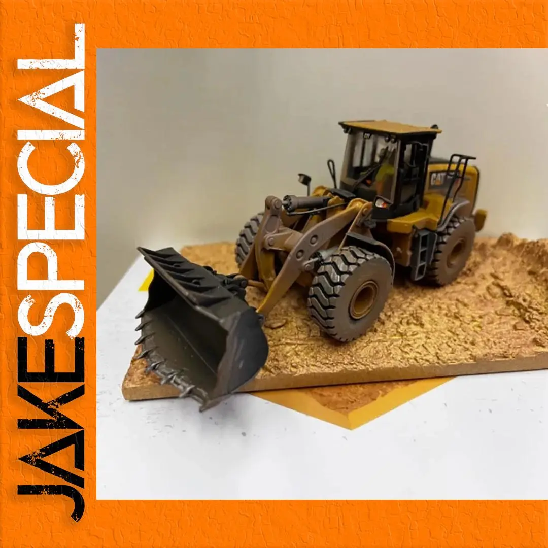 CAT 966M Truck Loader Diecast Model 1:50 1 CAT 966M Truck Loader Diecast Model 1:50