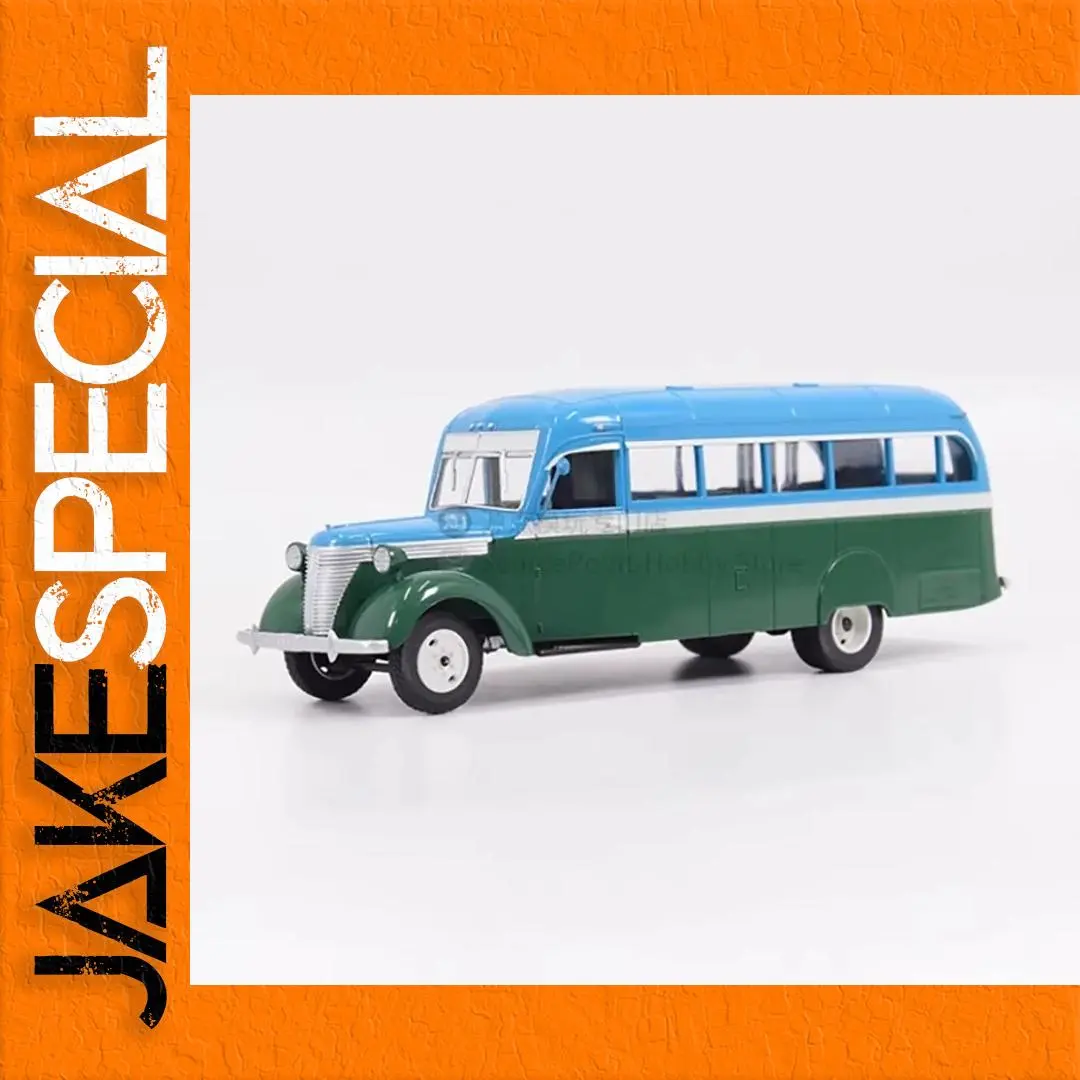 ZIS-16 Vintage Diecast Model 1/43 Scale 1 ZIS-16 Vintage Diecast Model 1/43 Scale