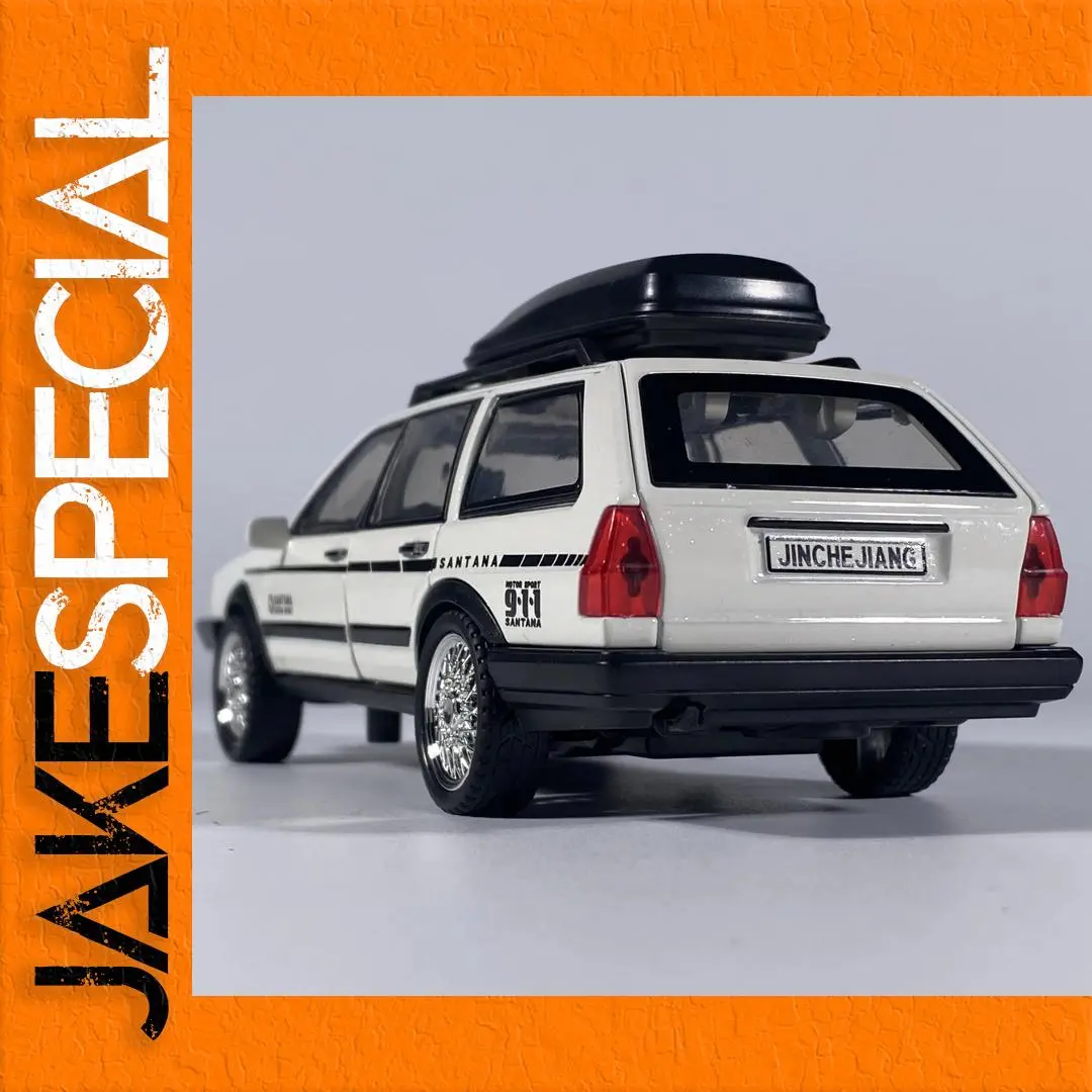 Volkswagen Santana Wagon 1:32 Diecast Model 1 Volkswagen Santana Wagon 1:32 Diecast Model