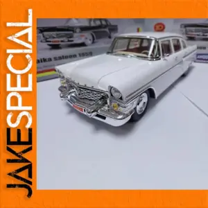 Soviet GAZ13 Chaika 1959 Diecast Model 1/18