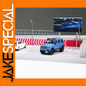 1:64 Scale Mercedes-Benz G63 4X4 Model