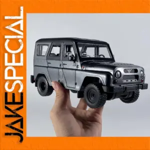 UAZ Hunter Jeep 1:18 Diecast Model Vehicle