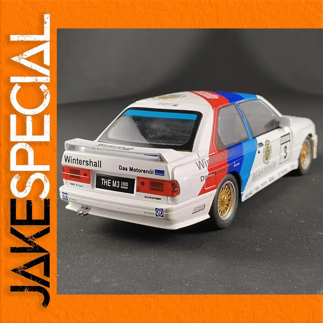 1988 BMW M3 E30 Diecast Model 1:24 Scale 1 1988 BMW M3 E30 Diecast Model 1:24 Scale