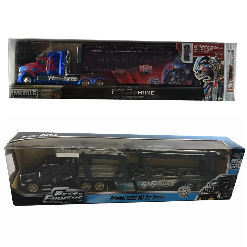 Peterbilt Model 387 1:64 Scale Diecast Model 4 Peterbilt Model 387 1:64 Scale Diecast Model - Image 4