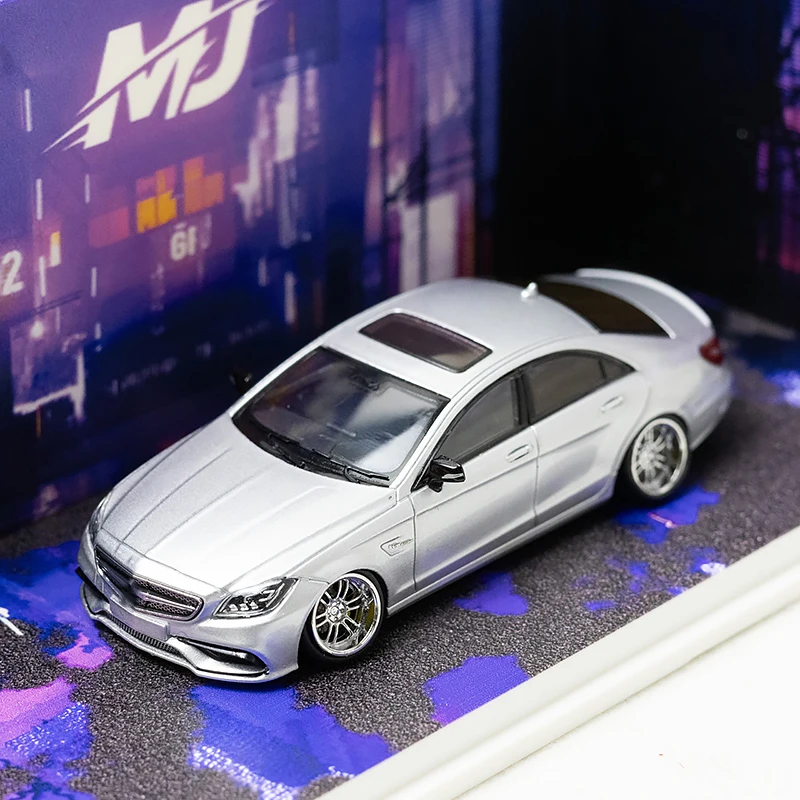 Mercedes-Benz CLS63 1:64 Diecast Model Car 7 Mercedes-Benz CLS63 1:64 Diecast Model Car - Image 7
