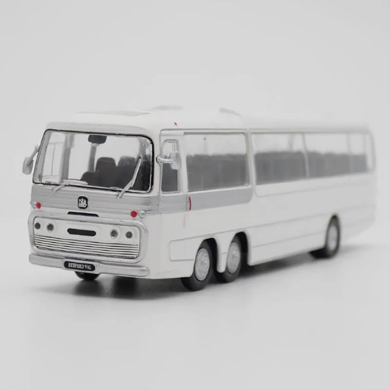 IXO 1:72 Scale British Large Bus Model 3 IXO 1:72 Scale British Large Bus Model - Image 3