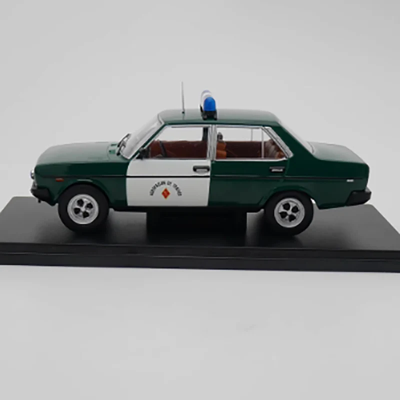 1978 Seat 131 Supermirafiori 1:24 Model Car 3 1978 Seat 131 Supermirafiori 1:24 Model Car - Image 3