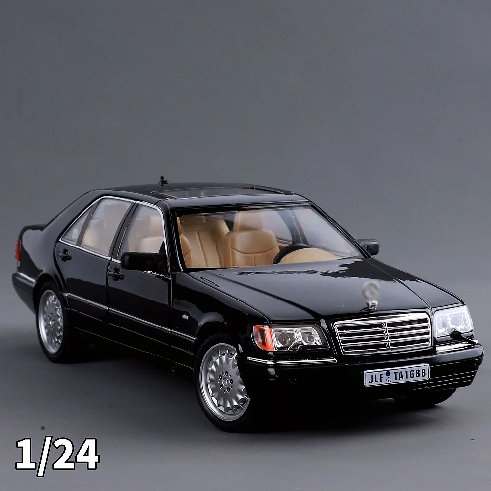 Alloy Luxury Business Car Model Decoration 6 Alloy Luxury Business Car Model Decoration - Image 6