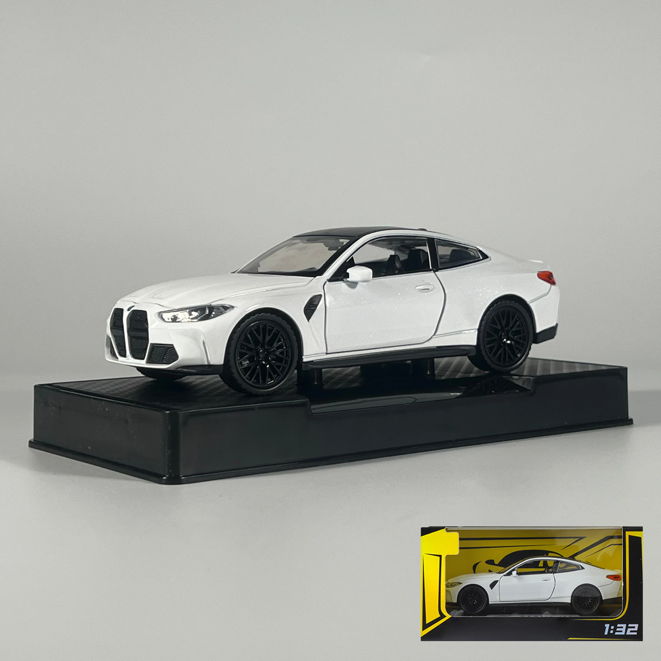 BMW M4 Coupe 1:32 Scale Diecast Model 13 BMW M4 Coupe 1:32 Scale Diecast Model - Image 13