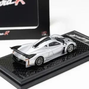 Huayra R Limited Edition 1:64 Scale Model 10 S101f590b66e6473683bc35eb150a953eT