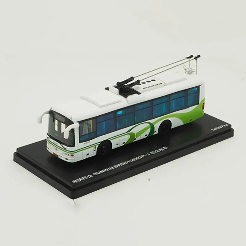 Shanghai Shenwo Bus SK5105KGP-3 Model 1:76 Scale 5 Shanghai Shenwo Bus SK5105KGP-3 Model 1:76 Scale - Image 5