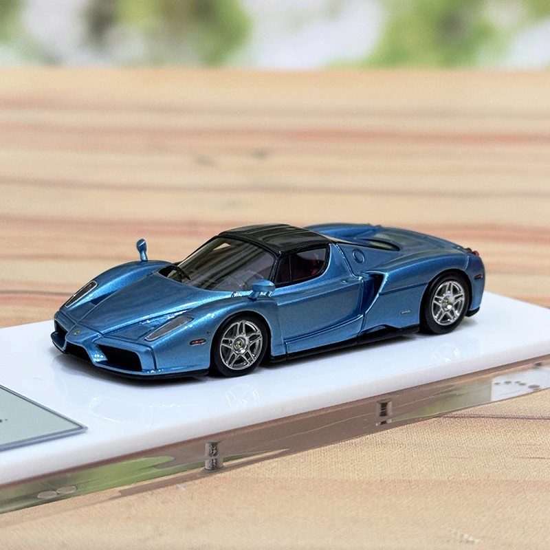 DMH 1:64 ENZO Resin Model Car Collection 2 DMH 1:64 ENZO Resin Model Car Collection - Image 2