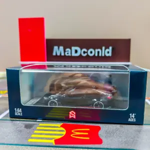 1:64 G82 M4 ADRO Body Kit Diecast Model Car 19 S12f0bb6a1ad14b9295ccdd7b52998a0bW