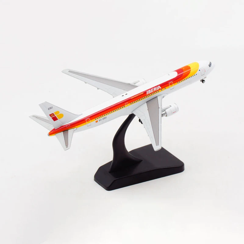 B767-300ER EC-GSU Diecast Model 1:400 Scale 6 B767-300ER EC-GSU Diecast Model 1:400 Scale - Image 6