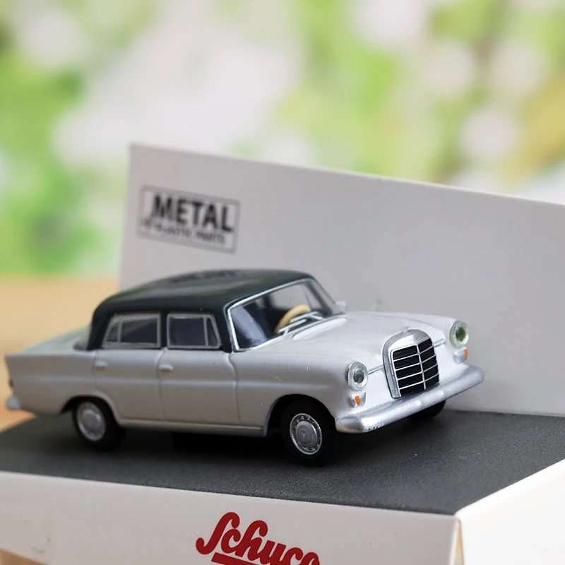 1:64 Scale Diecast Alloy Car Model Set 11 1:64 Scale Diecast Alloy Car Model Set - Image 11