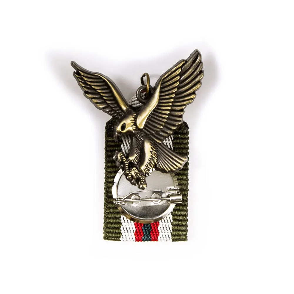 Vintage Military Style Eagle Brooch 5 Vintage Military Style Eagle Brooch - Image 5