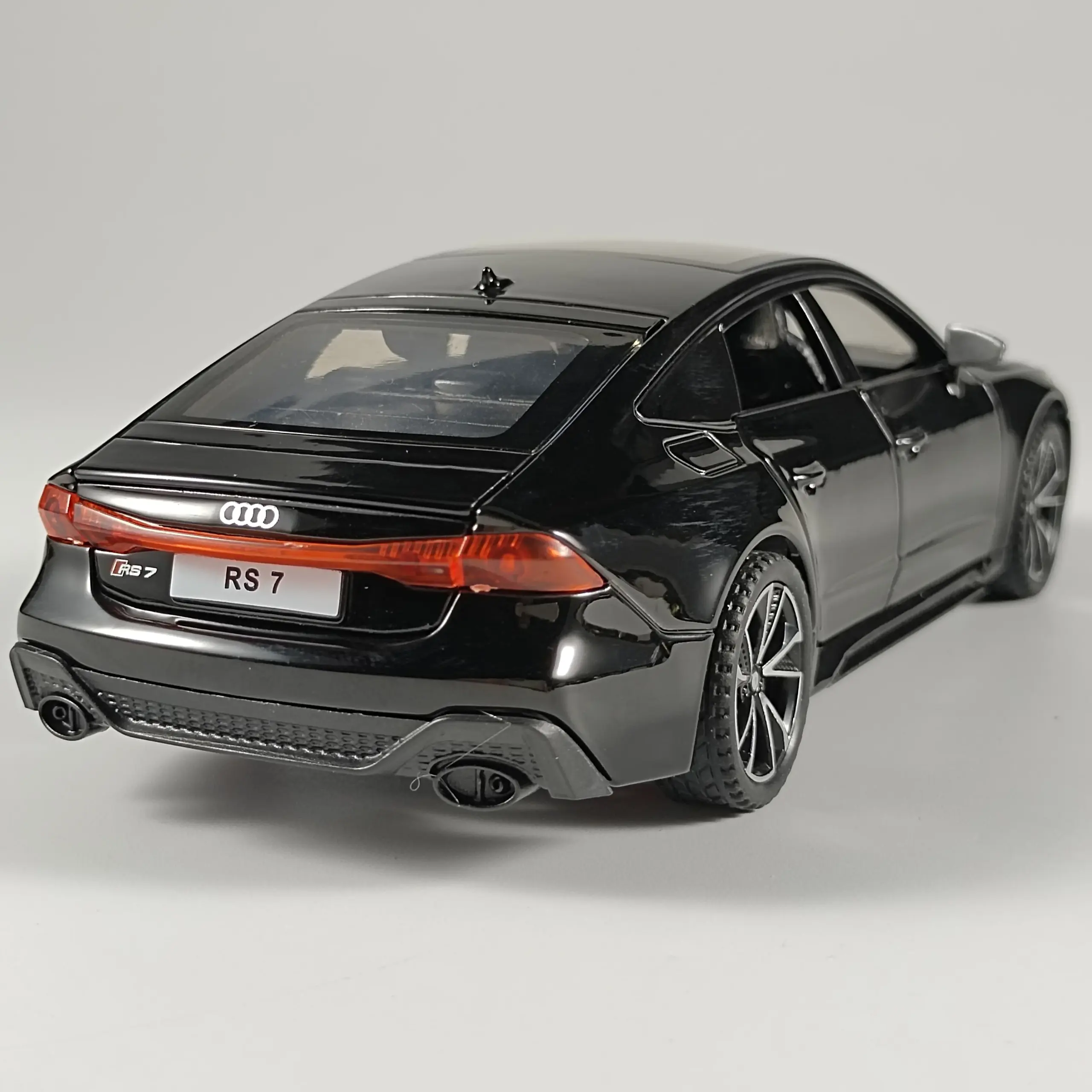 Diecast 1:32 RS7 Sports Car Model 4 Diecast 1:32 RS7 Sports Car Model - Image 4