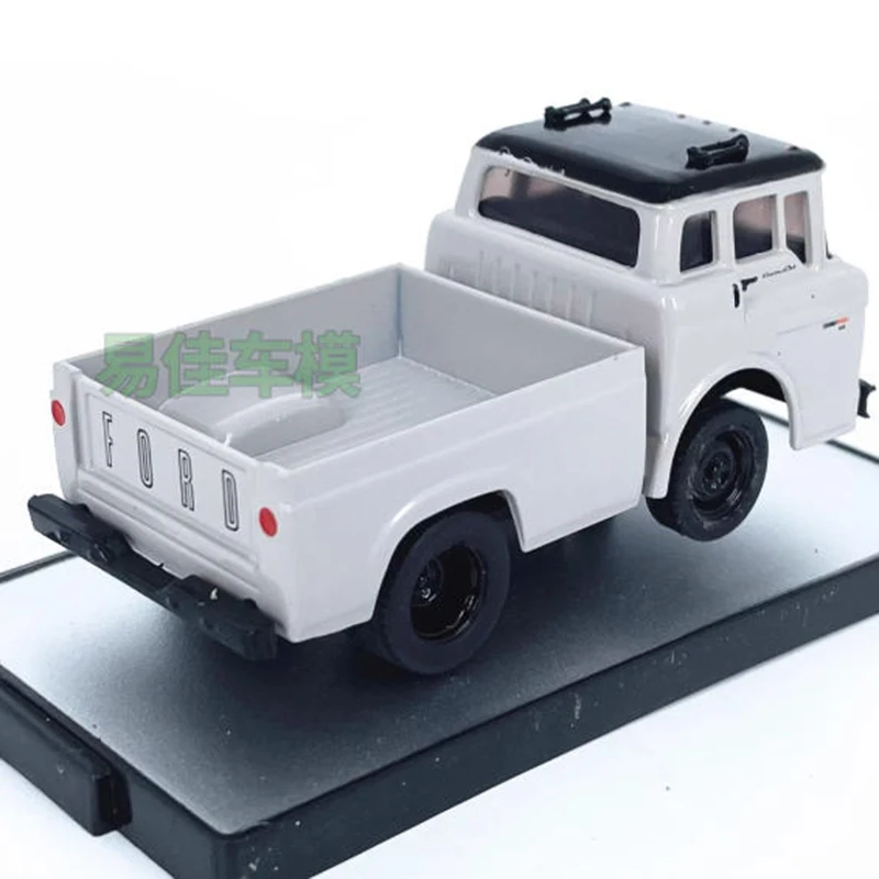M2 1:64 Ford C-600 Pickup Truck Model 2 M2 1:64 Ford C-600 Pickup Truck Model - Image 2