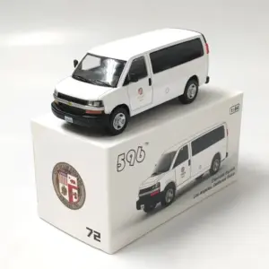 Chevrolet Express 1:64 Scale Diecast Ambulance 16 S17a62fb9d65240b581e8730d8894e50ek