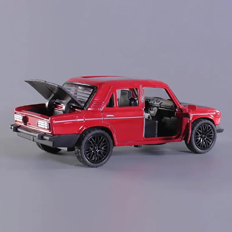 Ladaniva Diecast Alloy Car Model Collectible 6 Ladaniva Diecast Alloy Car Model Collectible - Image 6