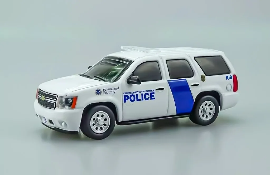 Tahoe Police SUV Diecast Model 1:64 Scale 2 Tahoe Police SUV Diecast Model 1:64 Scale - Image 2