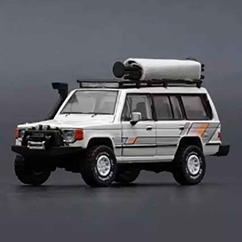 Diecast Pajero MK1 1983 Model 1:64 Scale 3 Diecast Pajero MK1 1983 Model 1:64 Scale - Image 3