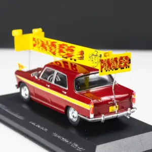 1:64 Scale Diecast Red Rescue Vehicle Model 8 S1bdcb2906fcb4f1db5781b1d02691d420