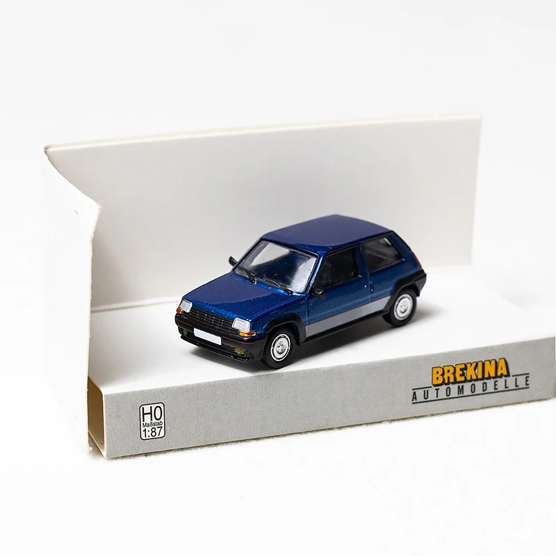 Premium ClassiXXs PCX 1:87 Scale Polo II Model 12 Premium ClassiXXs PCX 1:87 Scale Polo II Model - Image 12