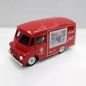 Diecast British Morris LD Van with Defect 8 S1c12df5376524130b8b1ca251539ed41W